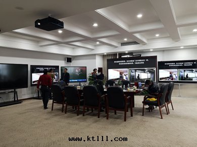 黨校(xiào)領导到(dào)我(wǒ)司考察